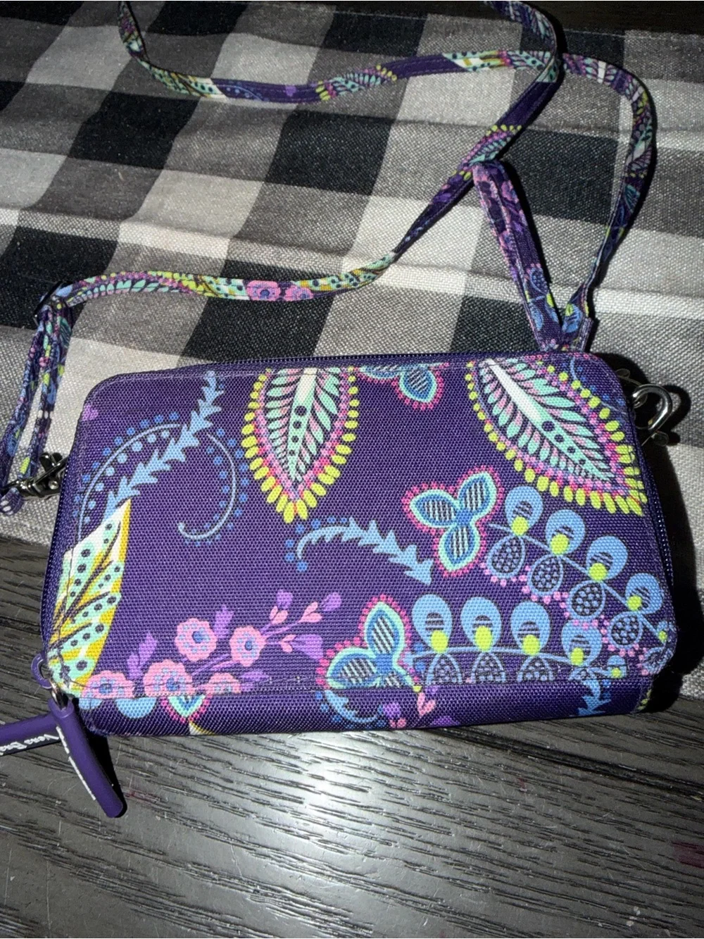 Vera Bradley crossbody bat Batik Leaves pattern new without tags.